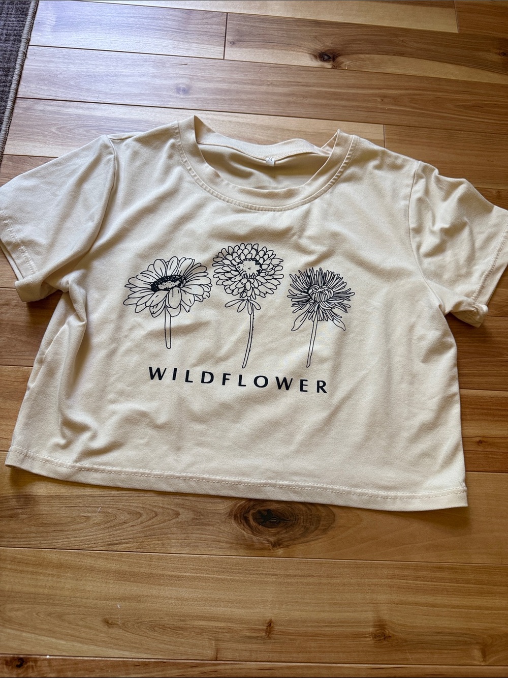 Wildflower Graphic Crop Tee - Cream